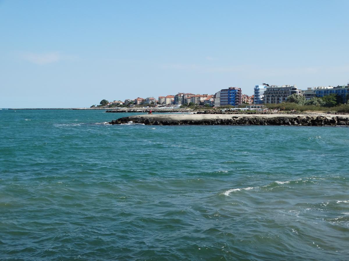 Lora Boutique Apartment Pomorie Exterior foto