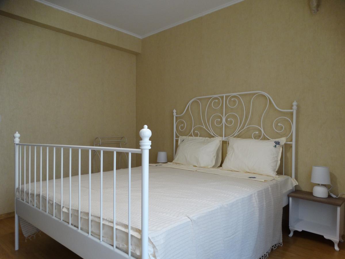 Lora Boutique Apartment Pomorie Exterior foto