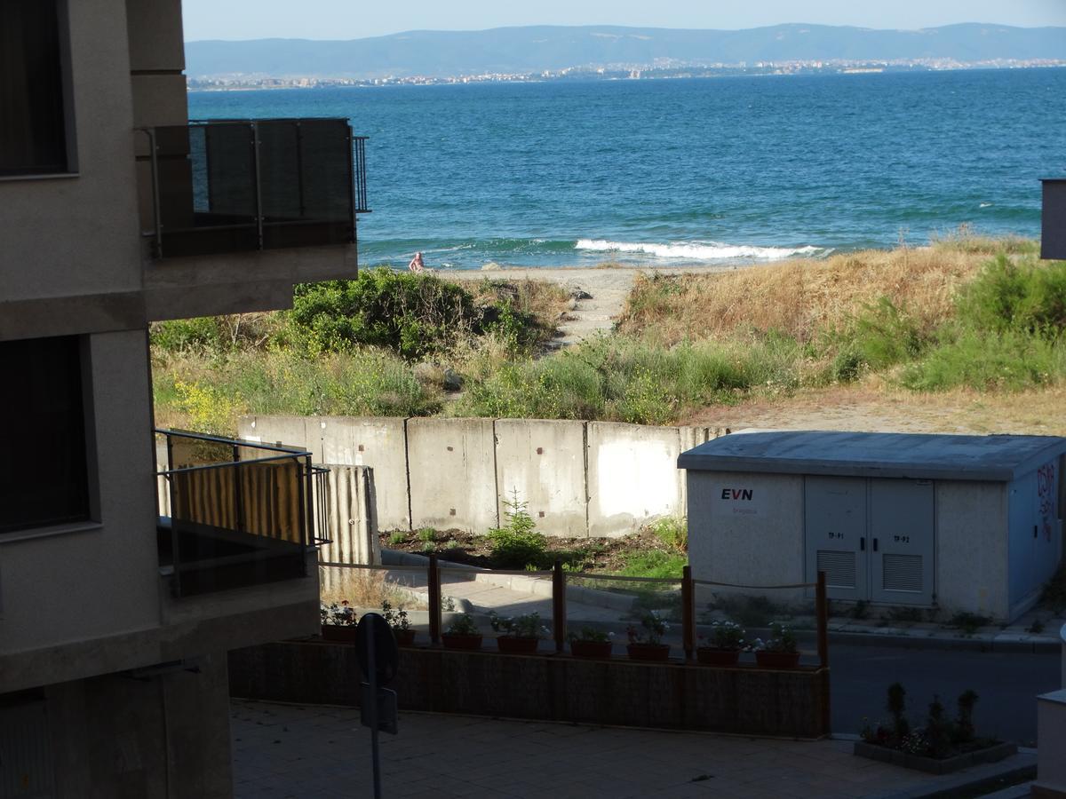 Lora Boutique Apartment Pomorie Exterior foto